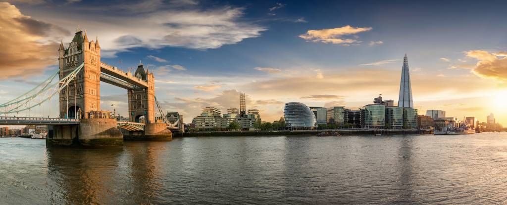 Skyline London met Tower Bridge