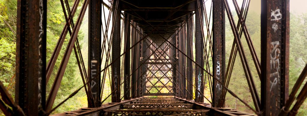 Roestige brug